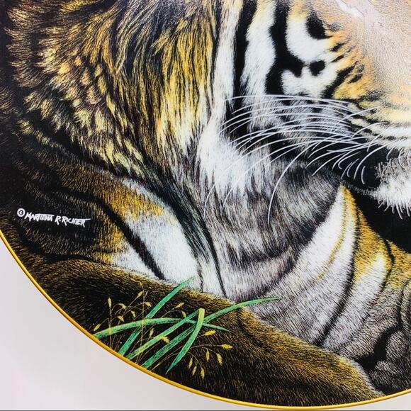 Siberian Tiger The Hamilton Collection Richter - Picture 2 of 7